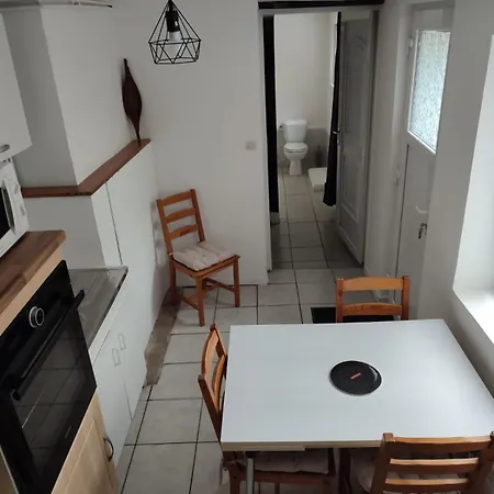 Location Petite Maison * Quillebeuf-sur-Seine