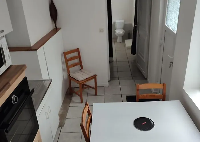 Location Petite Maison * Quillebeuf-sur-Seine